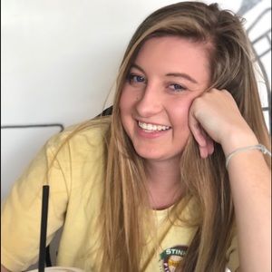 Meet your Posher, Kaitlyn